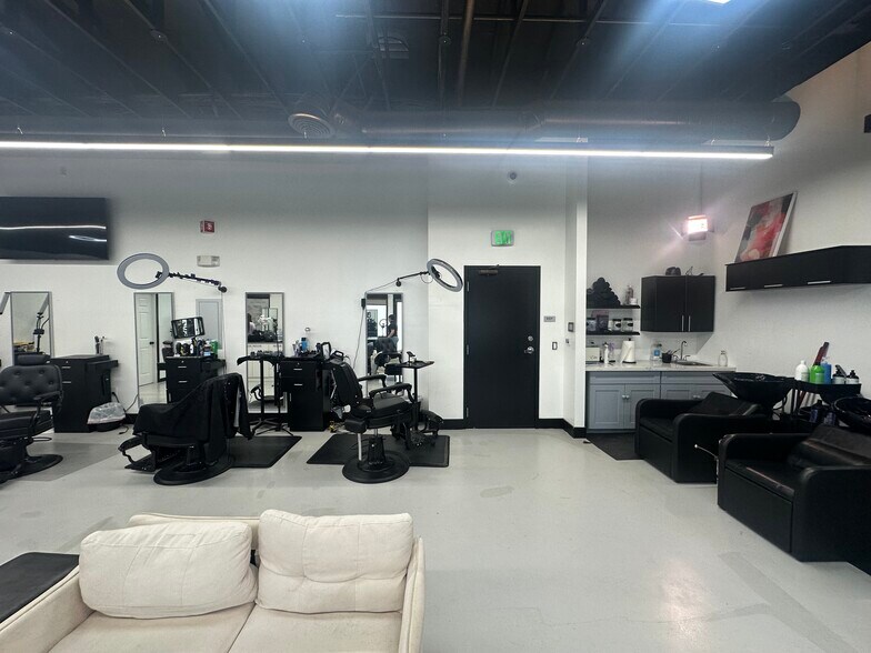 More Photos Of 27 Devine St, San Jose Storefront Retail Office For Sale