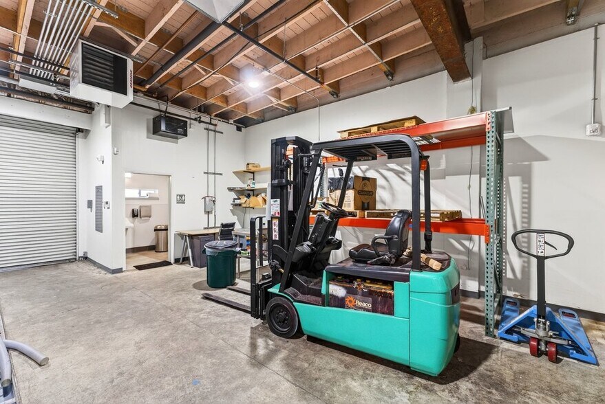 More Photos Of 625 Main St, Watsonville Freestanding For Sale