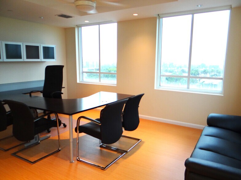 More Photos Of 3363 NE 163rd St, North Miami Beach Medical For Sale