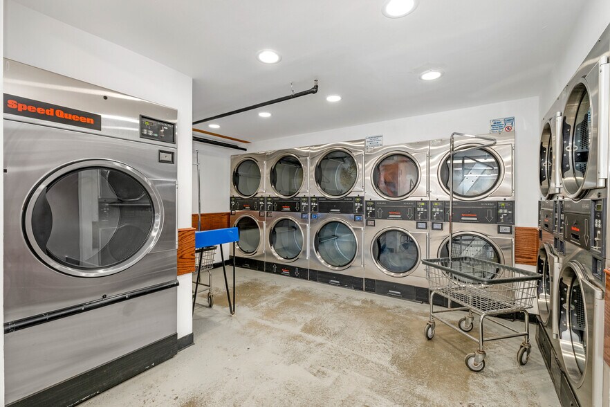 More Photos Of 2 Hill Rd, Franklin Storefront Retail Residential For Sale
