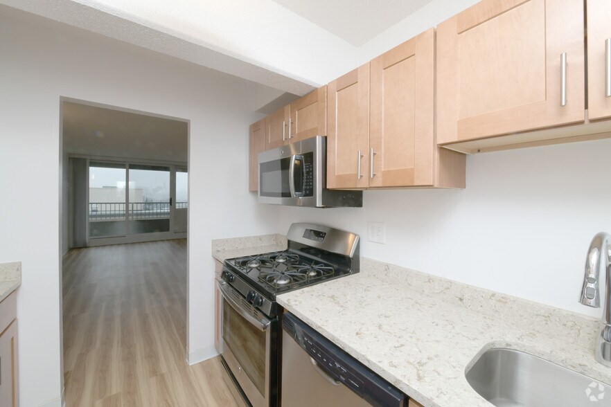 More Photos Of 1371 Beacon St, Brookline Apartments For Lease