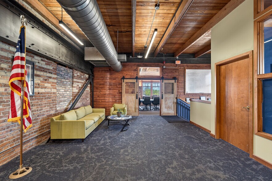More Photos Of 510 College Ave, Racine Storefront Retail Office For Sale