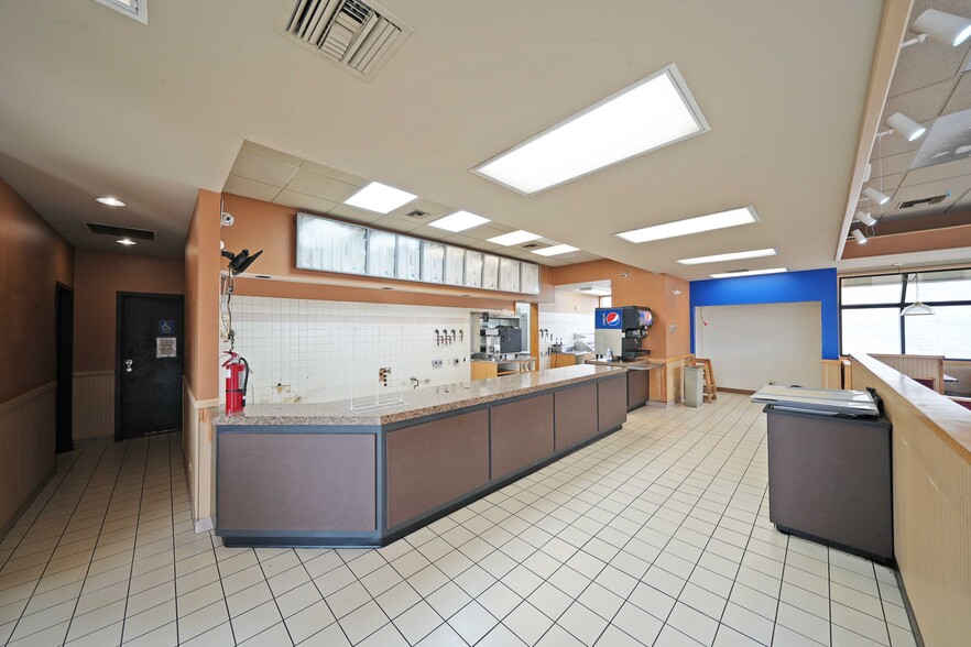 More Photos Of 318 S Wapato Ave, Wapato General Retail For Sale