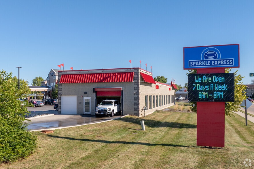More Photos Of 2950 Fairfield Ln, Ottawa Carwash For Sale