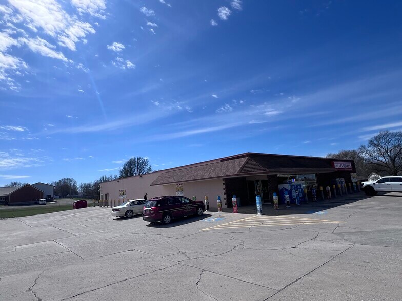More Photos Of ,  General Retail For Sale