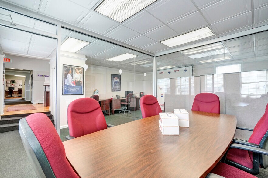 More Photos Of 1425 S Collegeville Rd, Collegeville General Retail For Lease