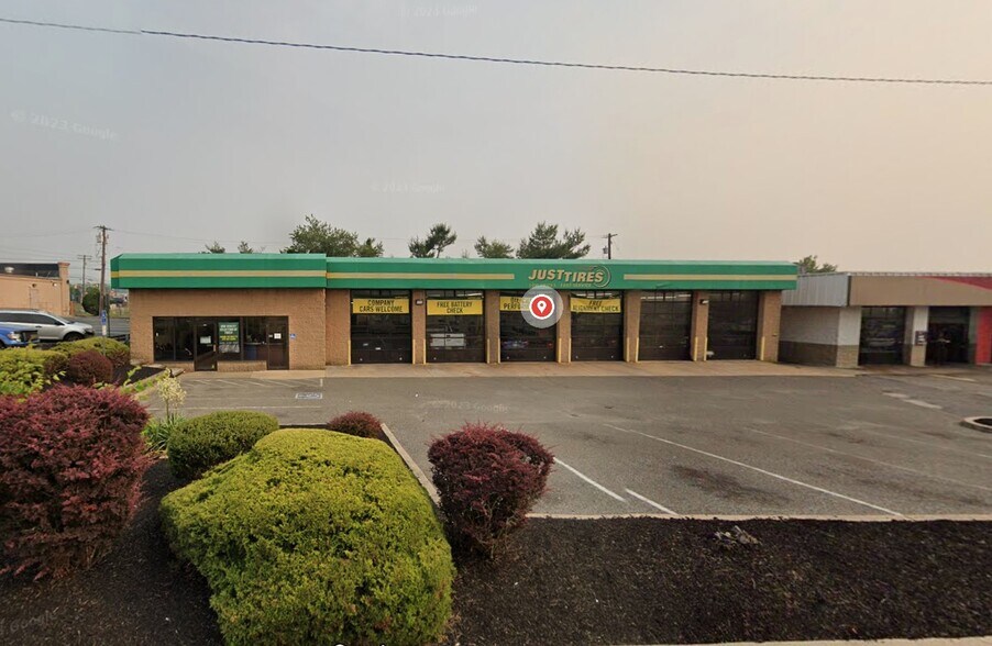More Photos Of 5781 Route 42, Blackwood Auto Repair For Lease