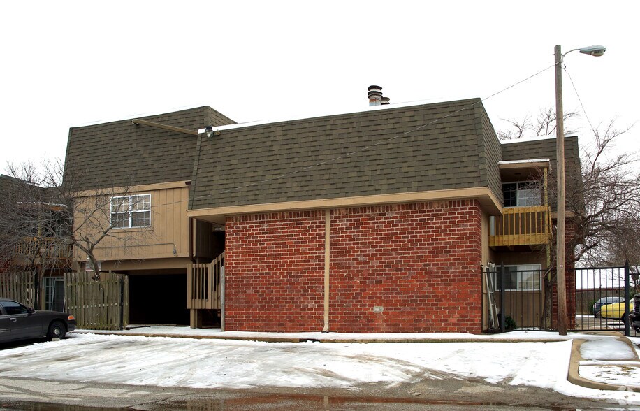More Photos Of 3218 S 93rd East Ave, Tulsa Apartments For Sale