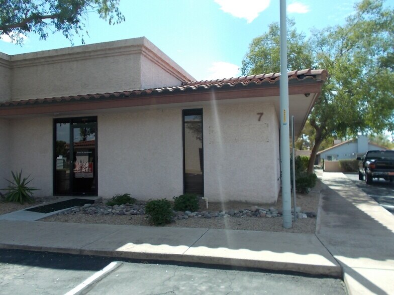 More Photos Of 2058 S Dobson Rd, Mesa Office For Lease