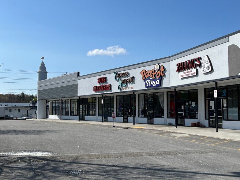 More Photos Of 50 SW Cutoff, Worcester Freestanding For Lease