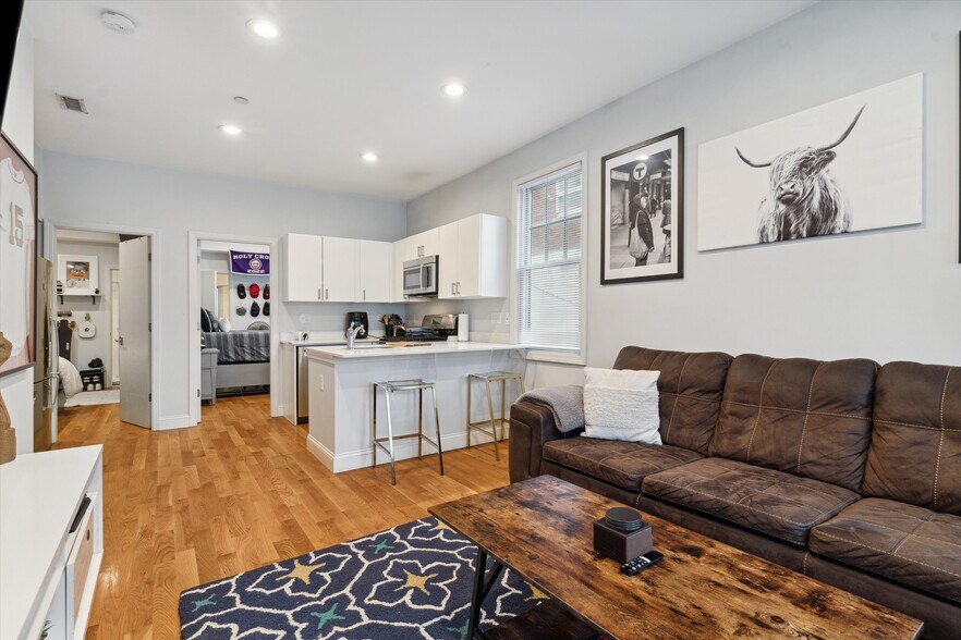 More Photos Of 75-77 F St, Boston Apartments For Sale