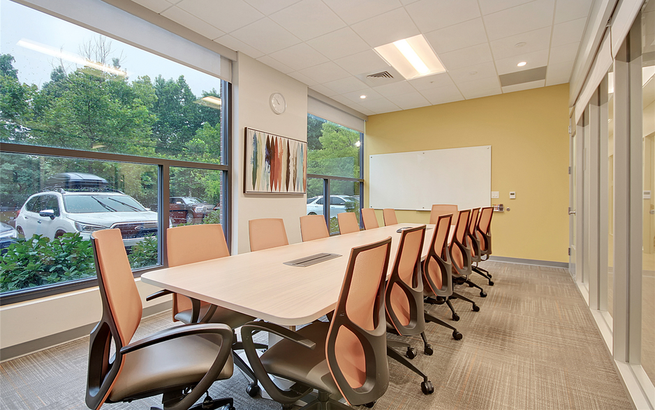 More Photos Of 1501 Belle Isle Ave, Mount Pleasant Coworking Space