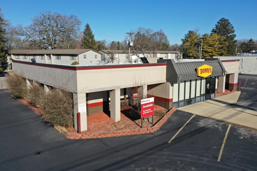 More Photos Of 1050 Mount Vernon Ave, Marion Restaurant For Sale