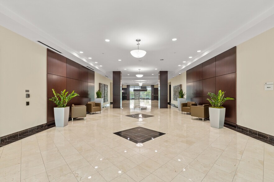 More Photos Of 950 E State Highway 114, Southlake Unknown For Lease