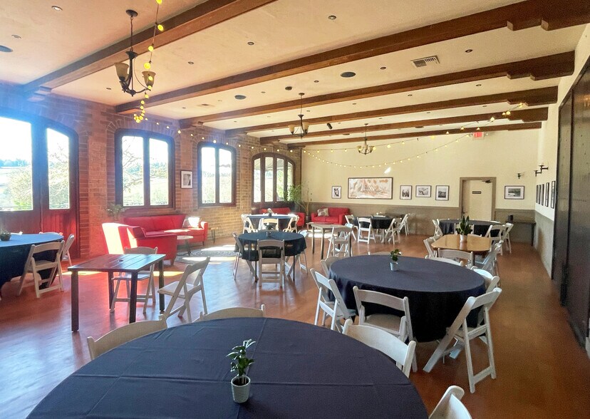 More Photos Of 27012 Briggs Hill Rd, Eugene Winery Vineyard For Sale