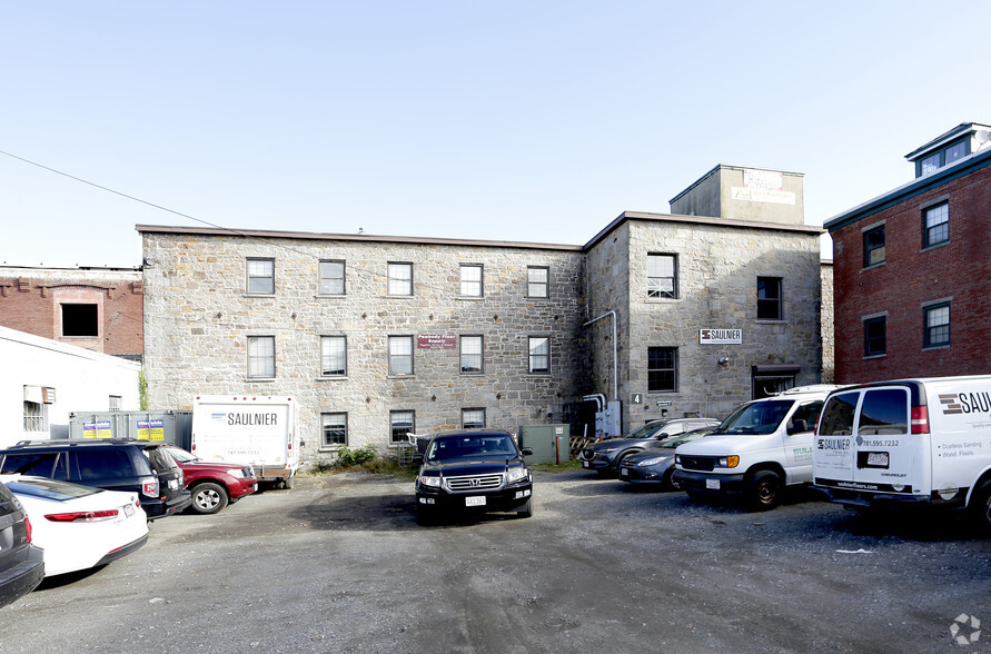 Primary Photo Of 119 R Foster St, Peabody Warehouse For Lease