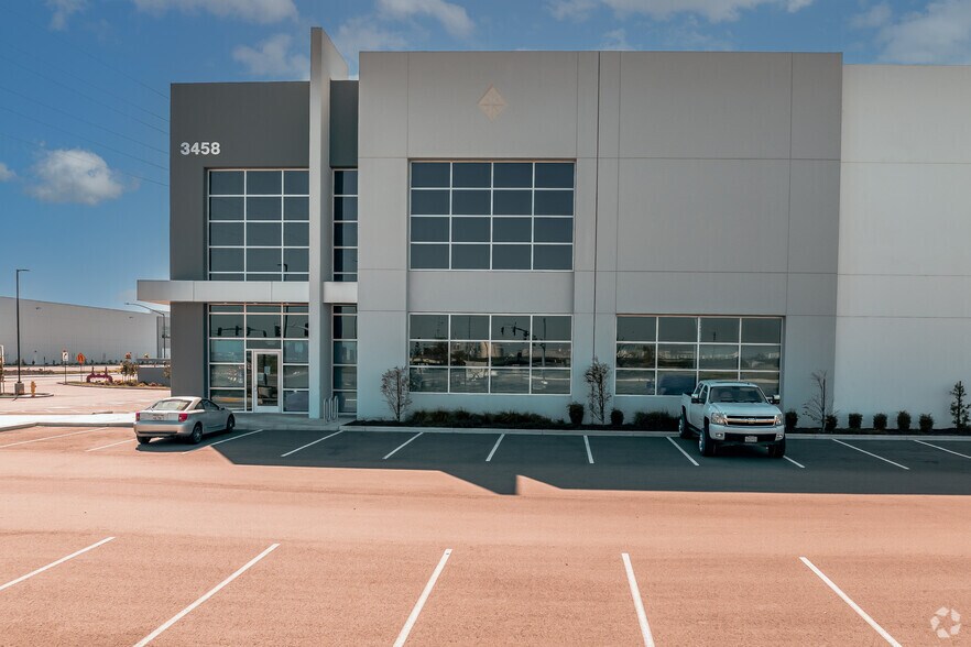 More Photos Of 3458 Yosemite Ave, Lathrop Industrial For Sale
