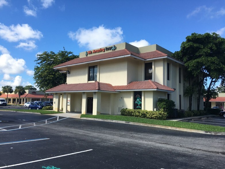 2695 N Military Trl, West Palm Beach, FL 33409 Storefront Retail