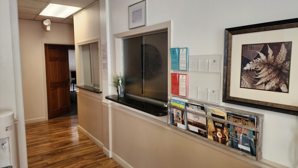 More Photos Of 2308 Perimeter Park Dr, Atlanta Office For Sale