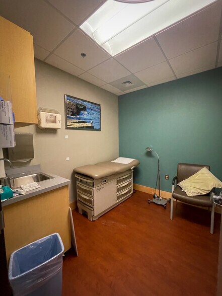 More Photos Of 1 Hospital Dr, Asheville Medical For Lease