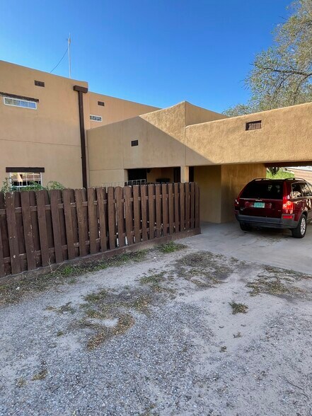 More Photos Of 1804 E College Blvd, Roswell General Retail For Sale