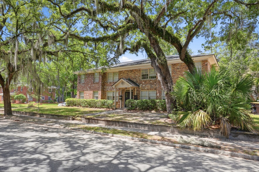 More Photos Of 3411 Bull St, Savannah Apartments For Sale