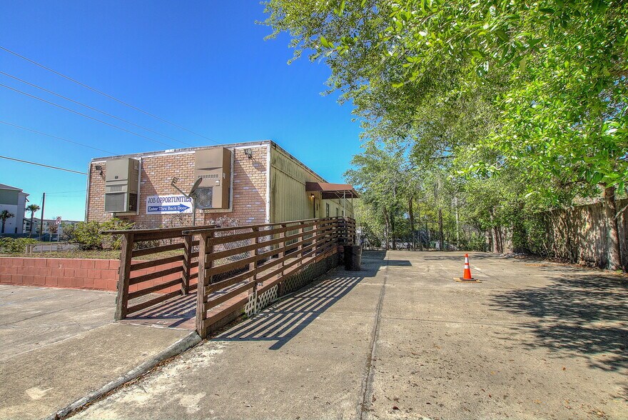 More Photos Of 3760 N Ponce De Leon Blvd, Saint Augustine Freestanding For Sale