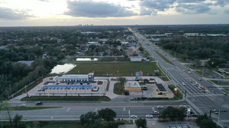 More Photos Of 1754 N Econlockhatchee Trl, Orlando Carwash For Sale