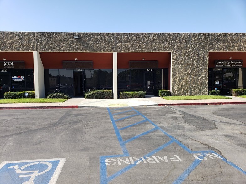 More Photos Of 2204-2230 S Fairview St, Santa Ana Light Distribution For Lease