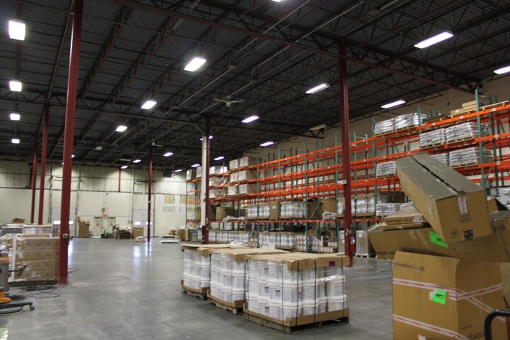 More Photos Of 94-104 Glenn St, Lawrence Manufacturing For Lease