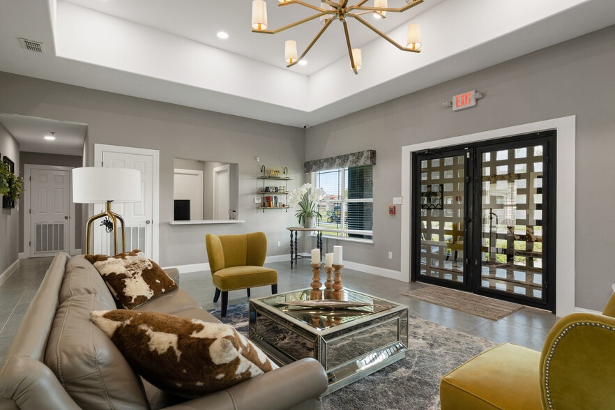 More Photos Of 715 N Medford Rd, Brownsville Lodge Meeting Hall For Lease