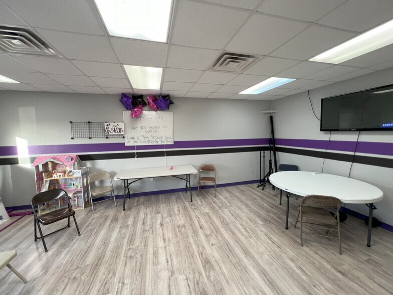 More Photos Of 4351 Marlena St, Bossier City Warehouse For Lease