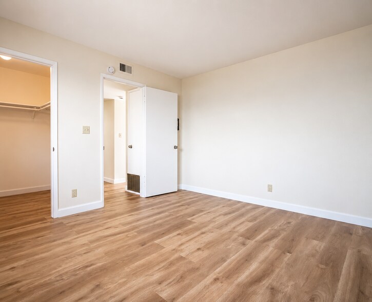 More Photos Of 1212 W Mckinley Ave, Sunnyvale Apartments For Sale