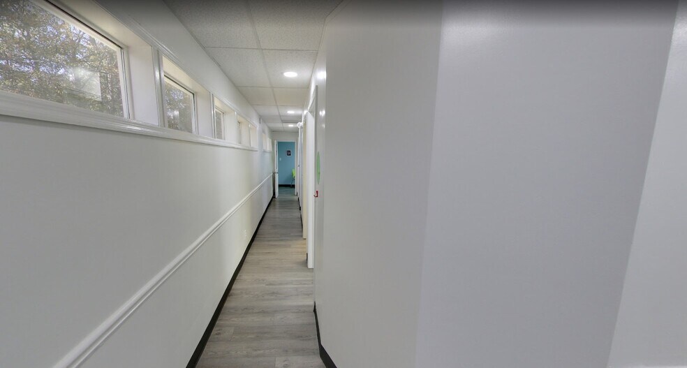 More Photos Of 207 Upper Riverdale Rd, Riverdale Medical For Sale