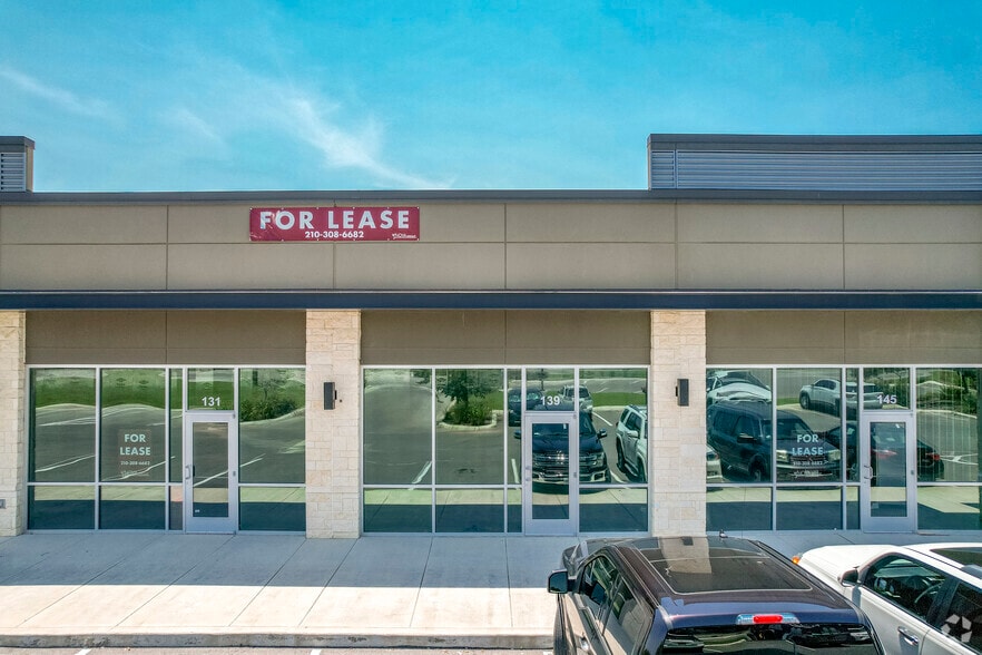 More Photos Of 646 W FM 78, Cibolo General Retail For Lease