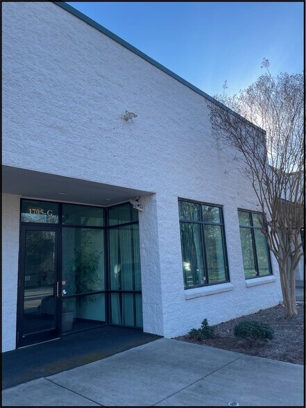 More Photos Of 1705 Orr Industrial Ct, Charlotte Industrial For Lease