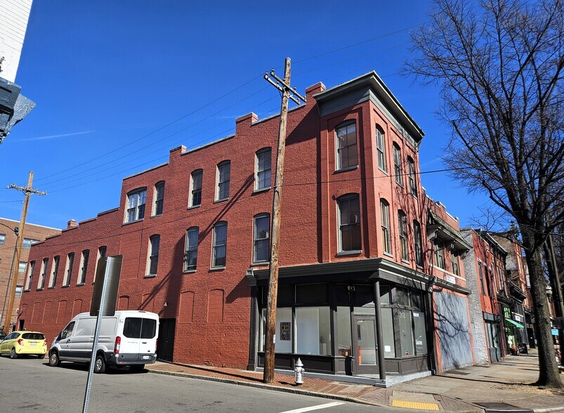 Primary Photo Of 228 W Broad St, Richmond Apartments For Sale