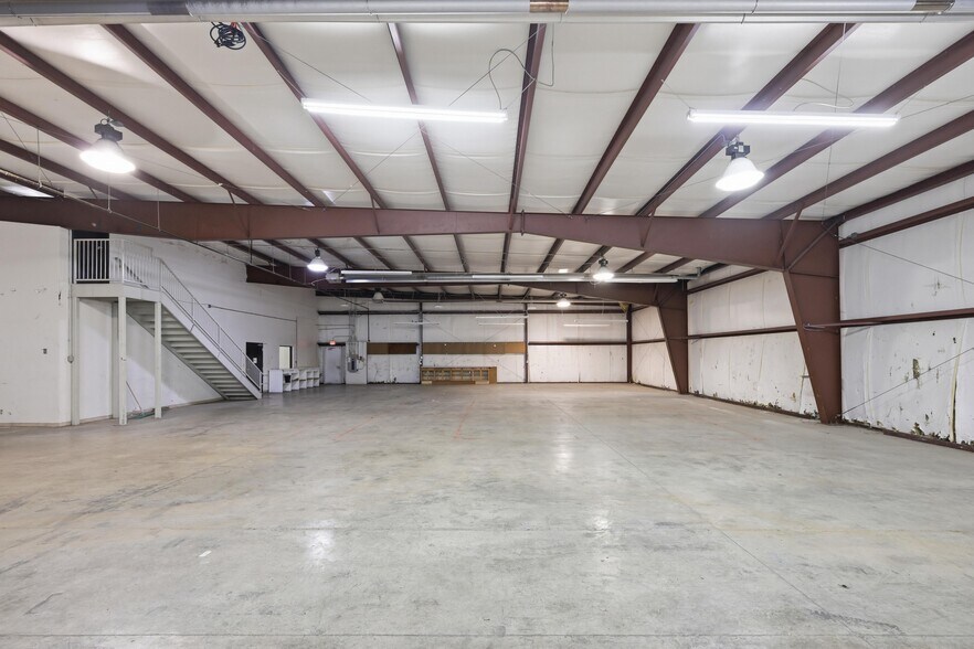 More Photos Of 602 S Michigan Ave, Joplin Freestanding For Lease
