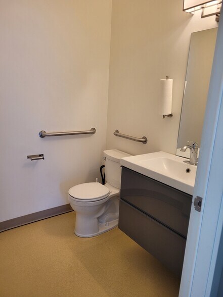 More Photos Of 1744 Farmers Loop Rd, Fairbanks Assisted Living For Sale