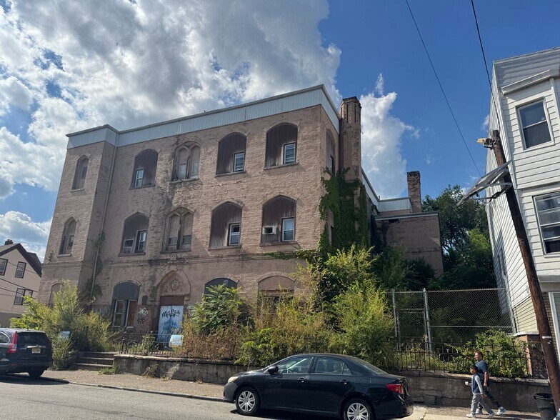 More Photos Of 383-391 Totowa Ave, Paterson Land For Sale