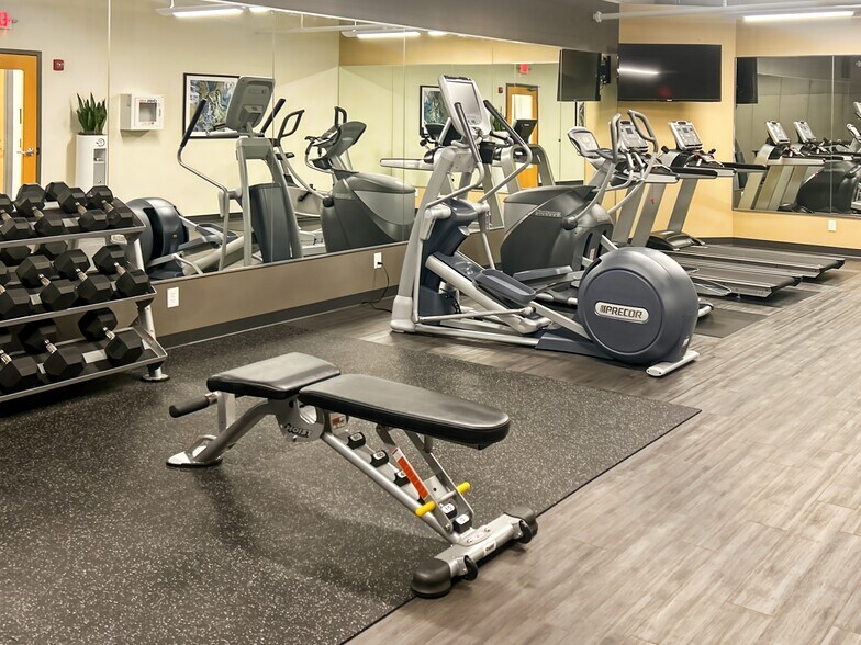 More Photos Of 6385 Old Shady Oak Rd, Eden Prairie Coworking Space