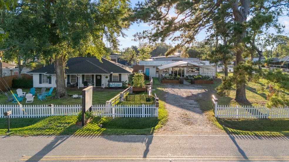 Primary Photo Of 26615 Keith St, Spring Freestanding For Sale