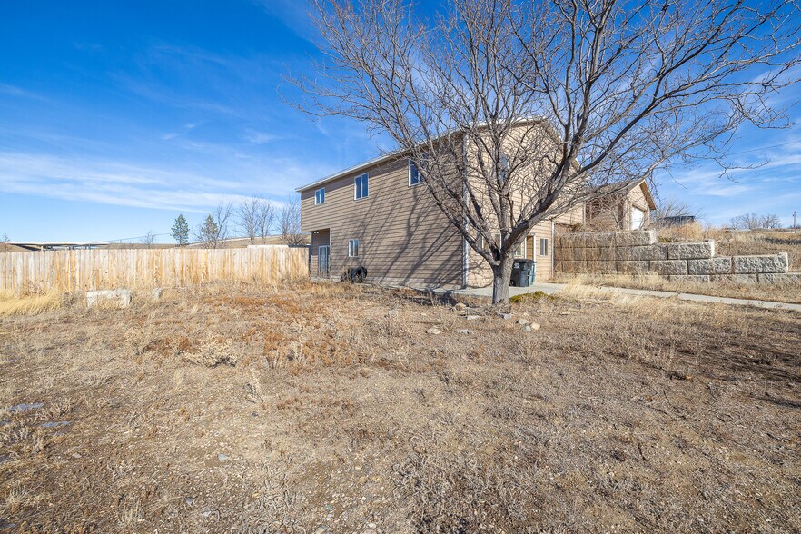 More Photos Of 306 Hillview Dr, Box Elder Office For Sale