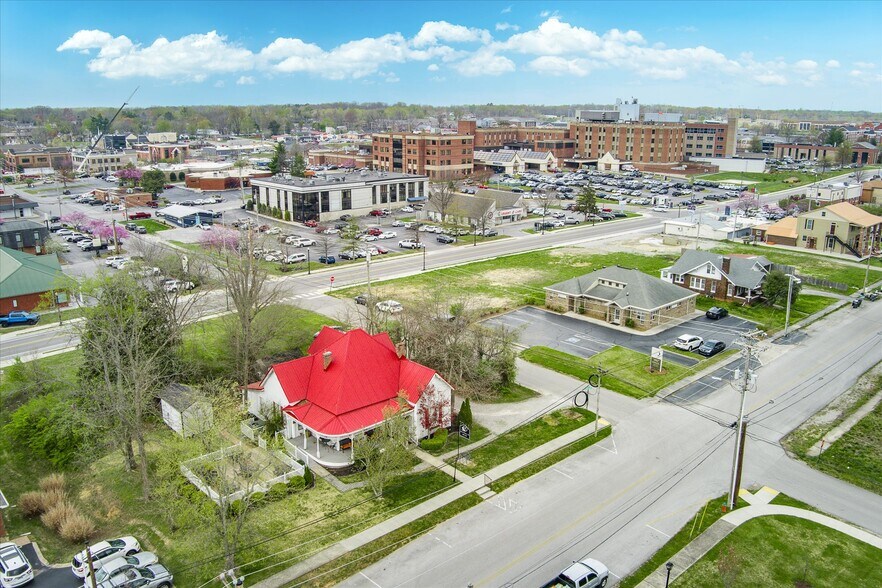 More Photos Of 232 N Peachtree Ave, Cookeville Restaurant For Sale