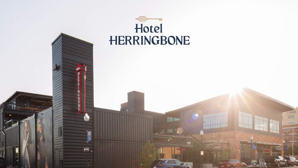 Primary Photo Of 319 S 4th, Waco Restaurant For Lease