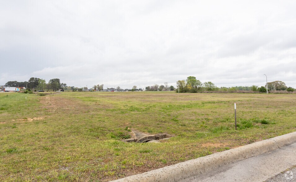 More Photos Of N Holland Ave, Dunn Land For Sale