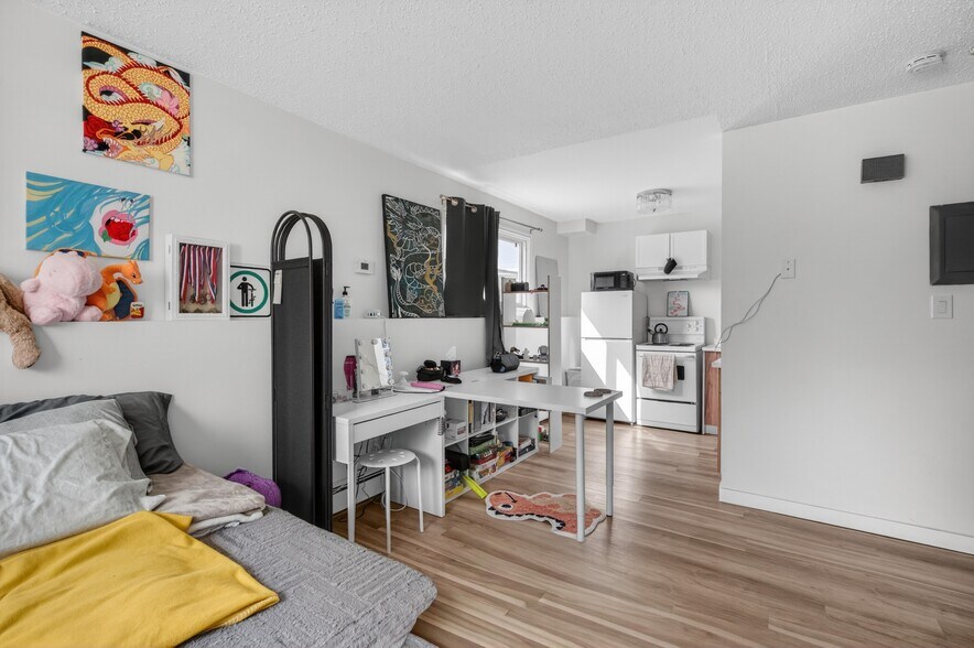 More Photos Of 5015 48 St, Legal Apartments For Sale