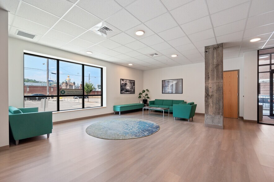 More Photos Of 900 Sarah St, Pittsburgh Coworking Space