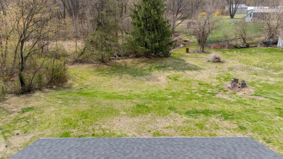 More Photos Of 926 Ben Franklin Hwy E, Douglassville Office For Sale