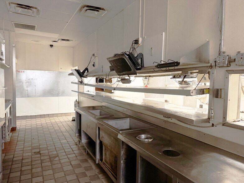 More Photos Of 8407 W Markham St, Little Rock Restaurant For Sale